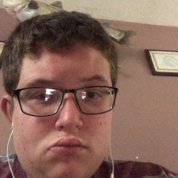 Meet your Posher, Daniel - Picture 1 of 1